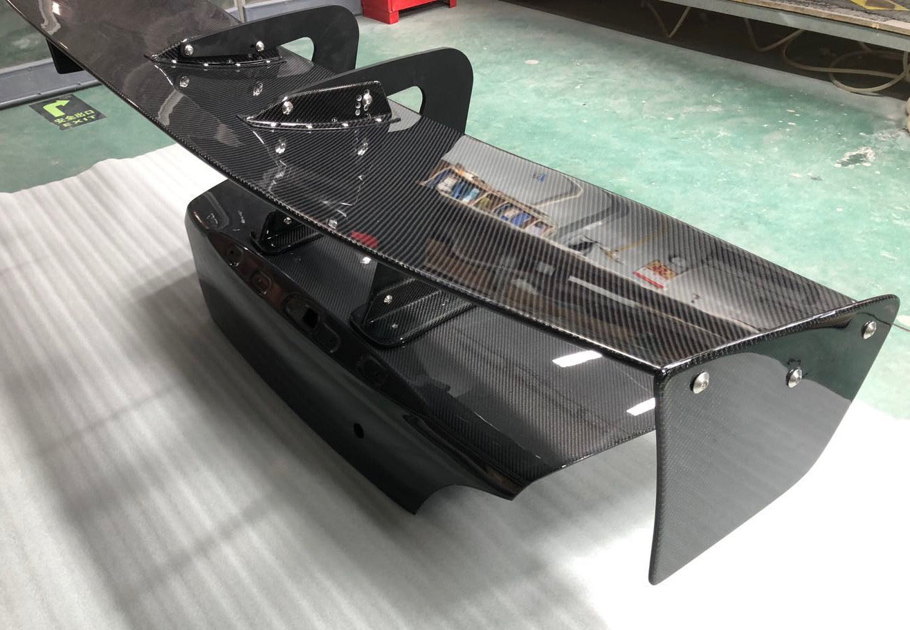 Carbon Fiber V-Style Wing (1600mm)